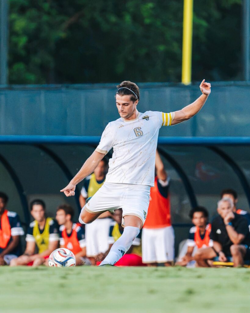 Leonardo Consoloni, FIU captain